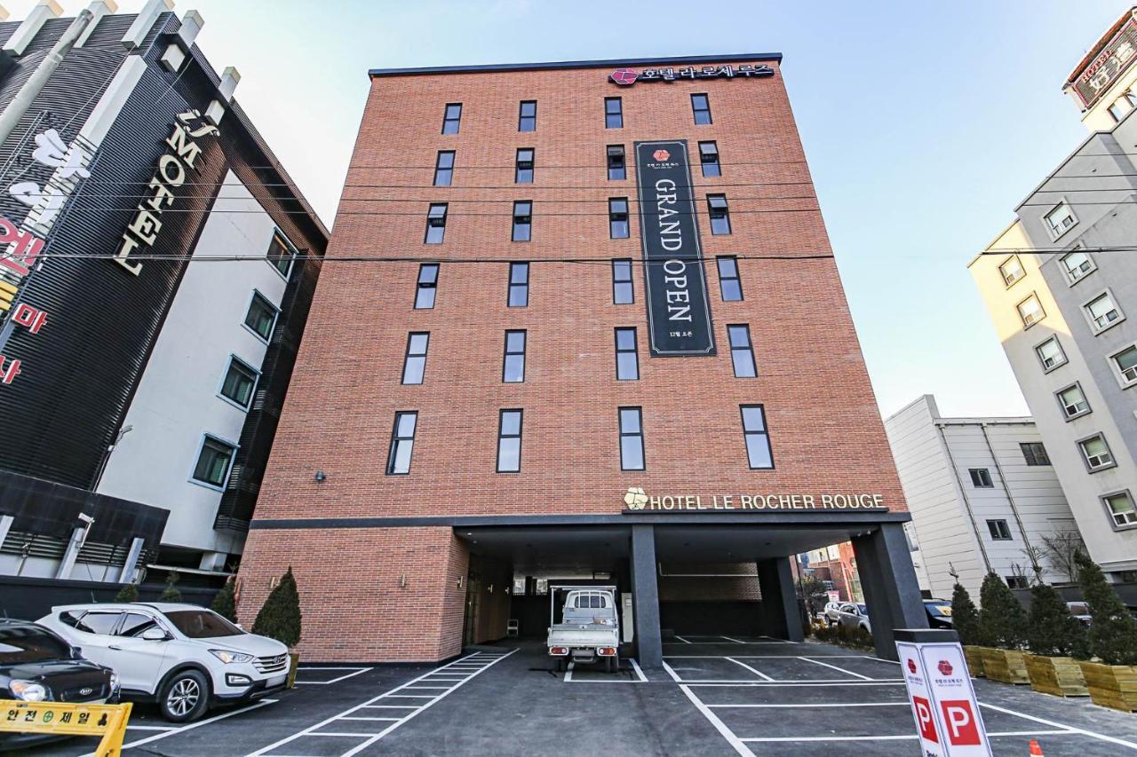 Lerocherrouge Hotel Chuncheon Exterior photo