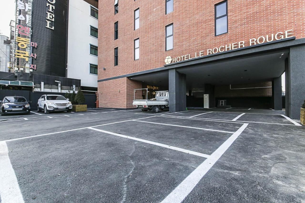 Lerocherrouge Hotel Chuncheon Exterior photo